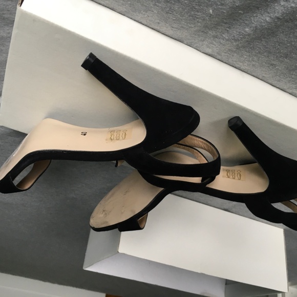 Black suede ankle strap sandals - Picture 3 of 5